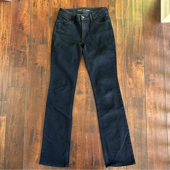 Old Navy Black Mid-Rise Wow Boot-Cut Jeans Size 0 - Picture 1 of 6